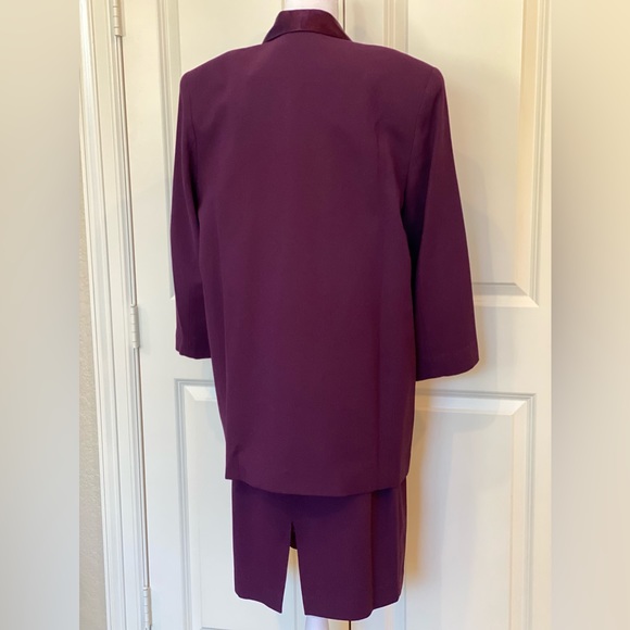 Tuxedo Suit by Sandra Ow-Wing for NR1. Women’s tux with satin bow at waist. - Picture 5 of 11